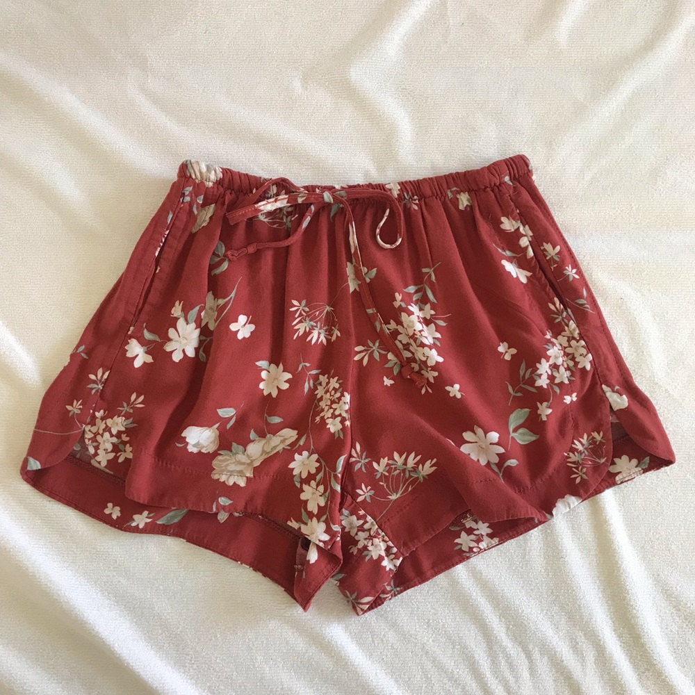 Brandy Melville Red Floral Eves